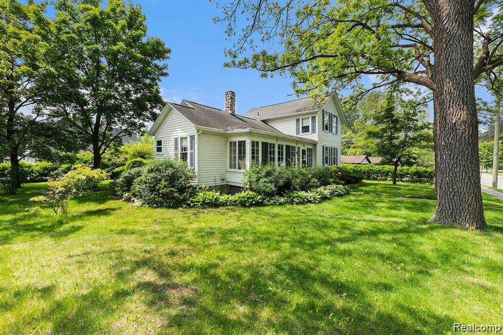 Lapeer, MI 48446,1111 W Park ST