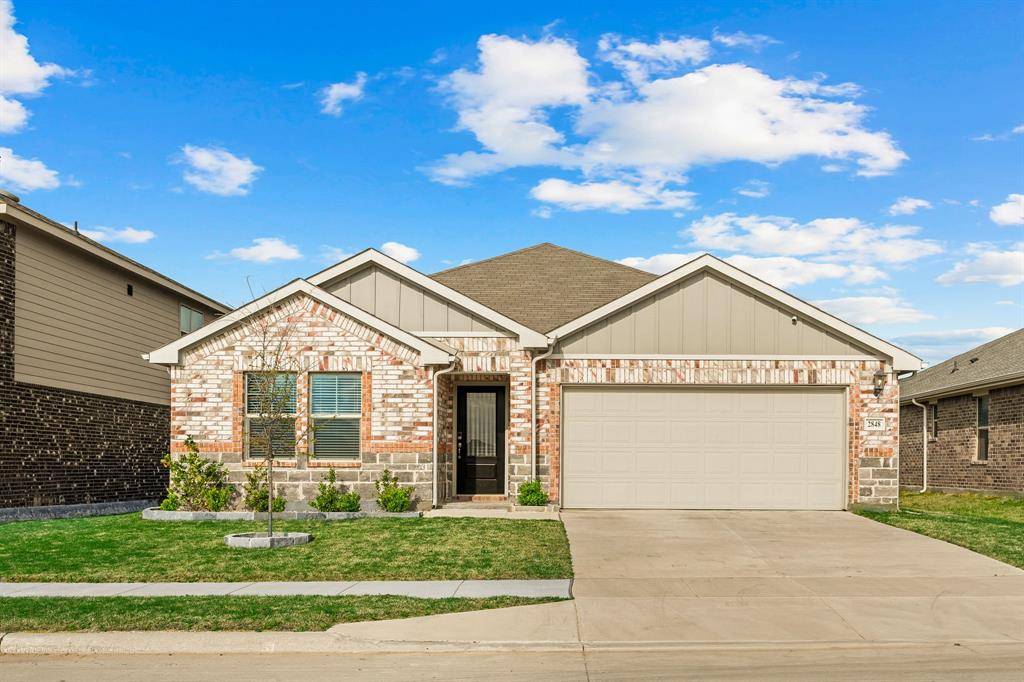 Fort Worth, TX 76108,2848 Fox Trail Lane