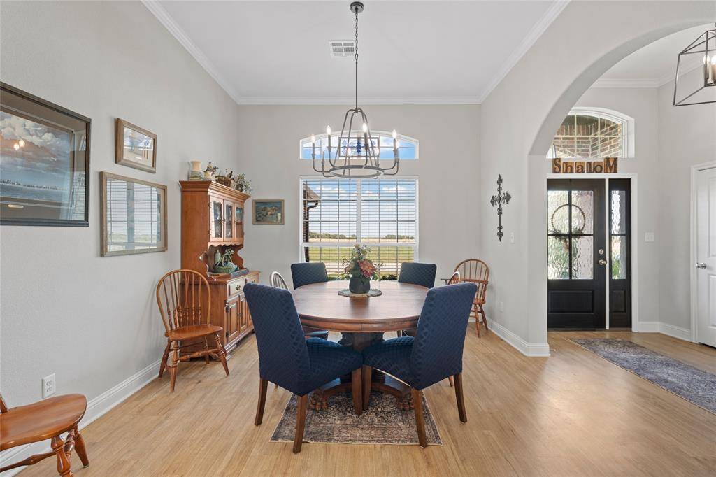 Robinson, TX 76706,386 Frederick Drive