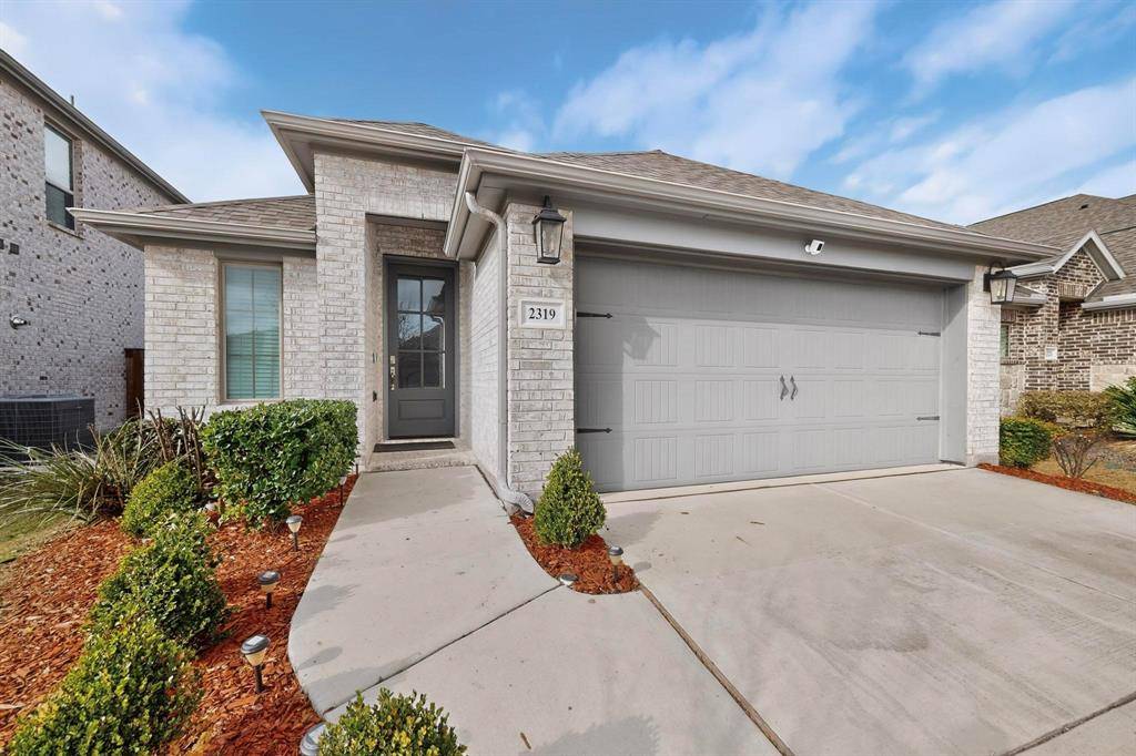 Forney, TX 75126,2319 Kirkstall Way