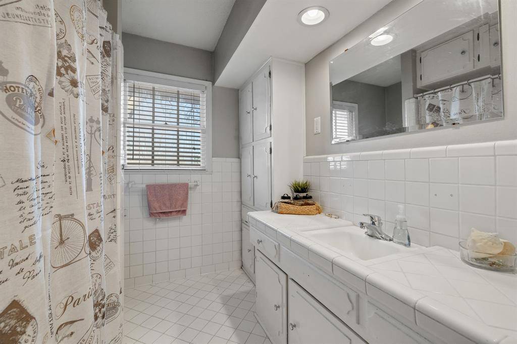 Fort Worth, TX 76133,5801 Wessex Avenue