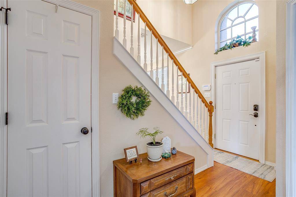 Burleson, TX 76028,435 Arbor Lawn Drive