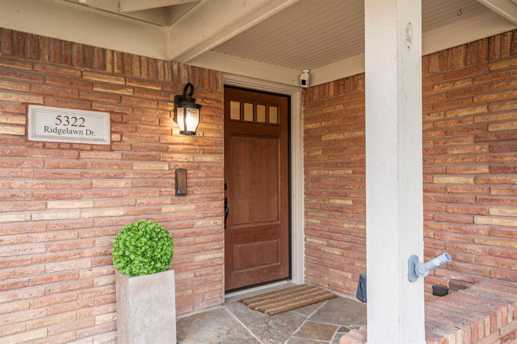 Dallas, TX 75214,5322 Ridgelawn Drive