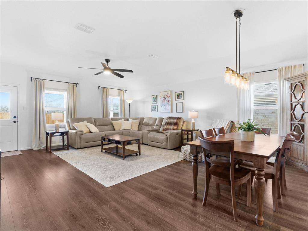 Fort Worth, TX 76247,1377 Dillard Creek Drive