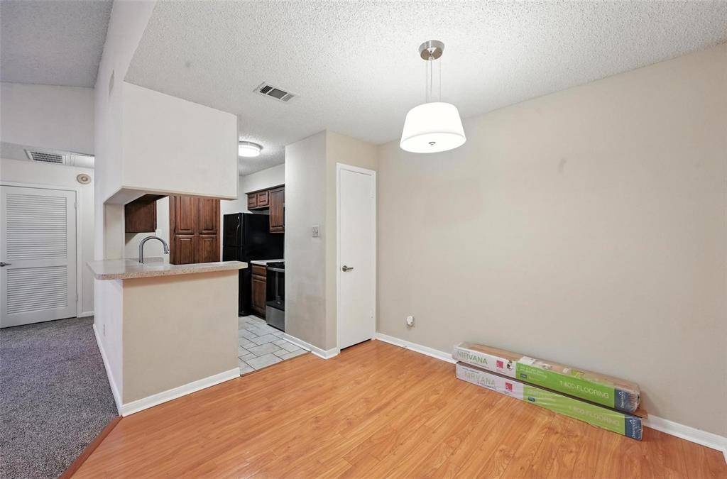 Arlington, TX 76011,2101 Friendly Drive #3121