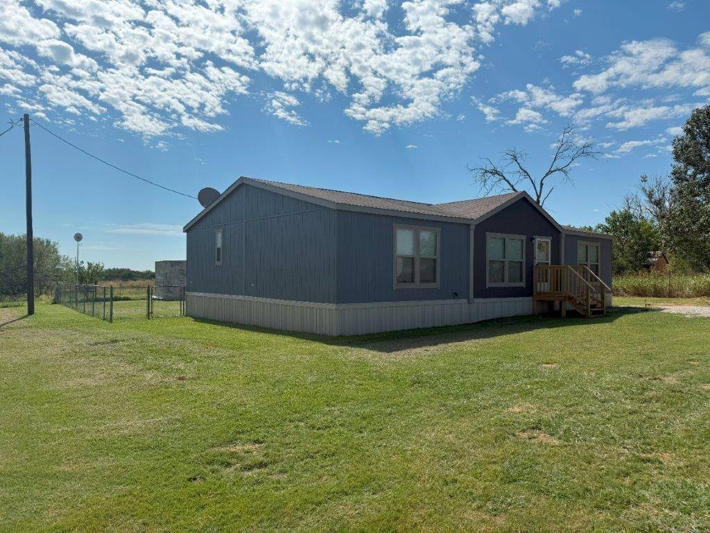 Wichita Falls, TX 76305,6948 State Highway 79 N