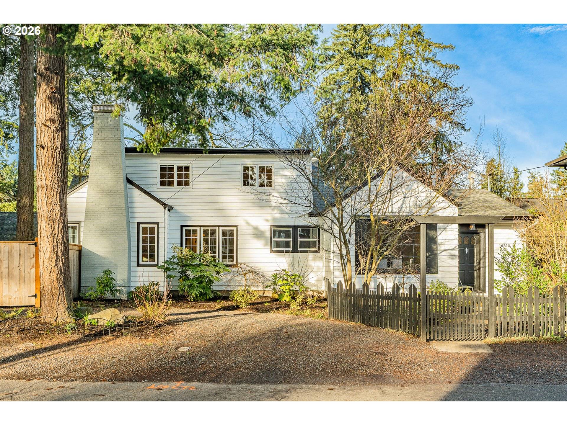 Lake Oswego, OR 97034,16510 MAPLE CIR