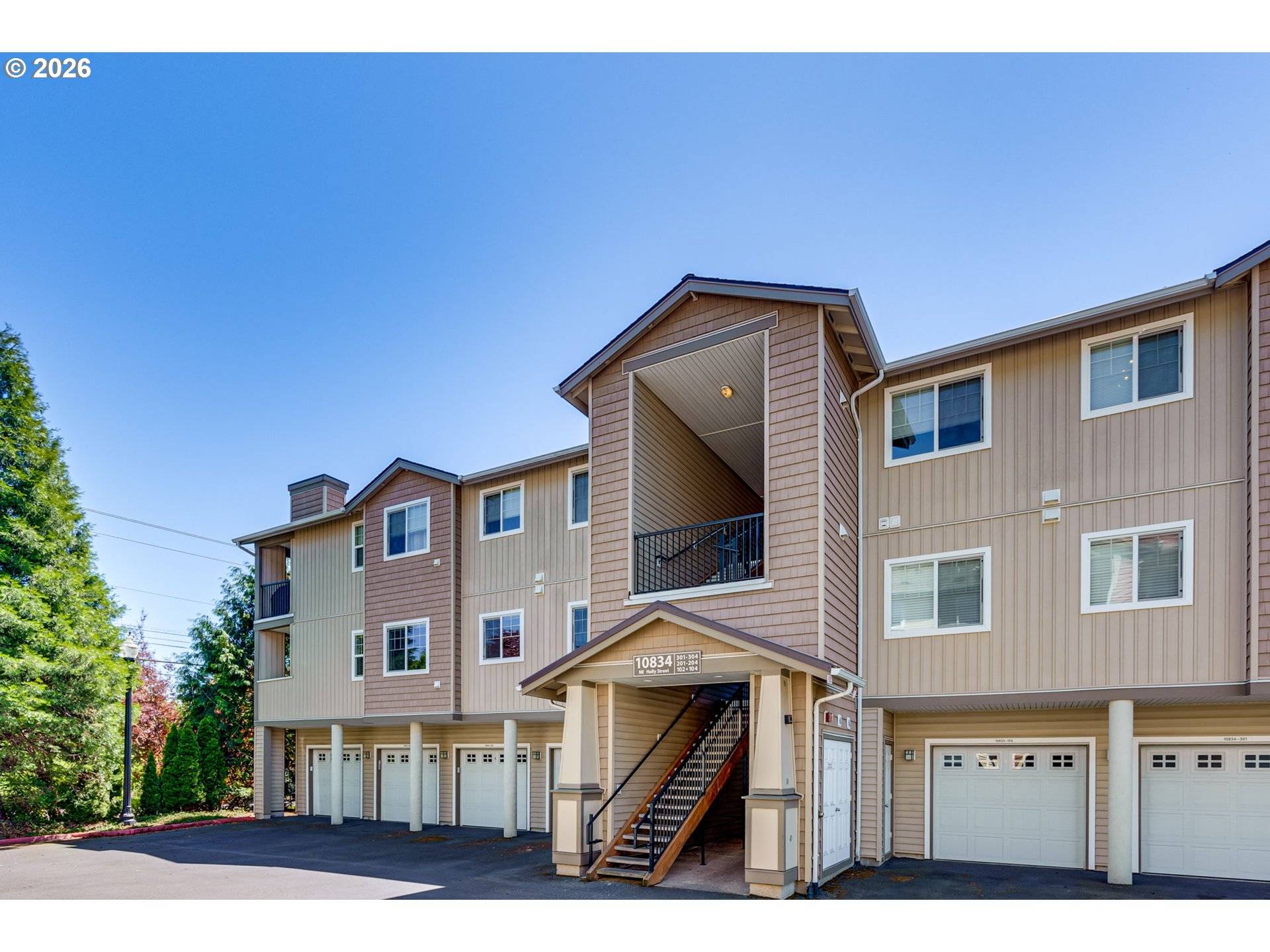 Hillsboro, OR 97006,10834 NE HOLLY ST #201