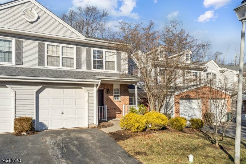 Mount Arlington Boro, NJ 07856,25 Sycamore Way