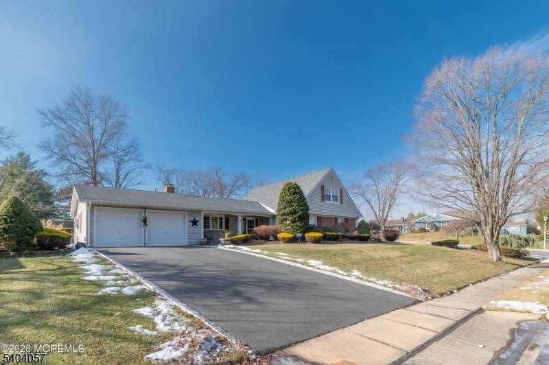 Old Bridge Twp., NJ 07747,2 Brentwood Rd