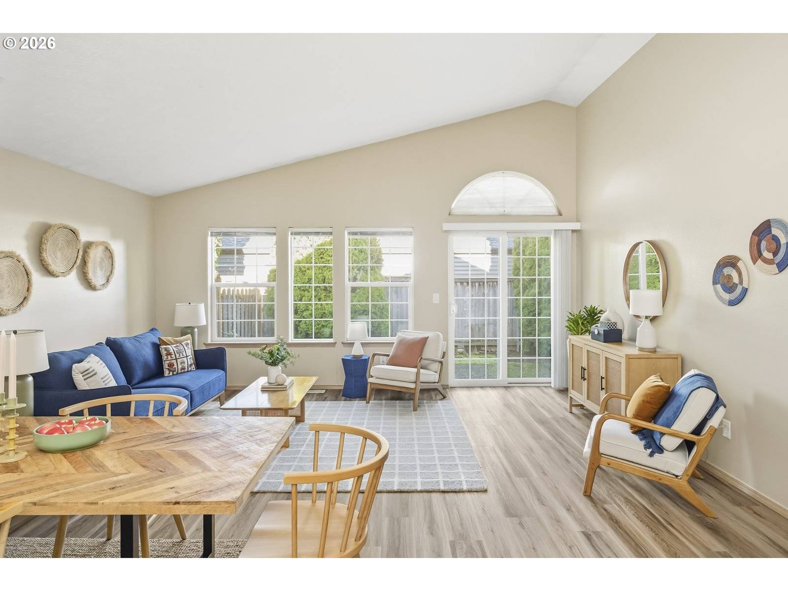 Troutdale, OR 97060,945 SW 24TH ST