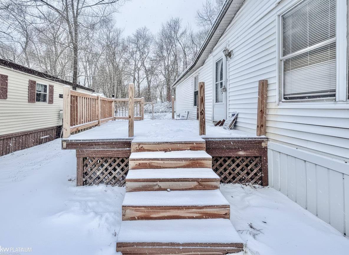 Oxford, MI 48471,443 Brookhollow DR