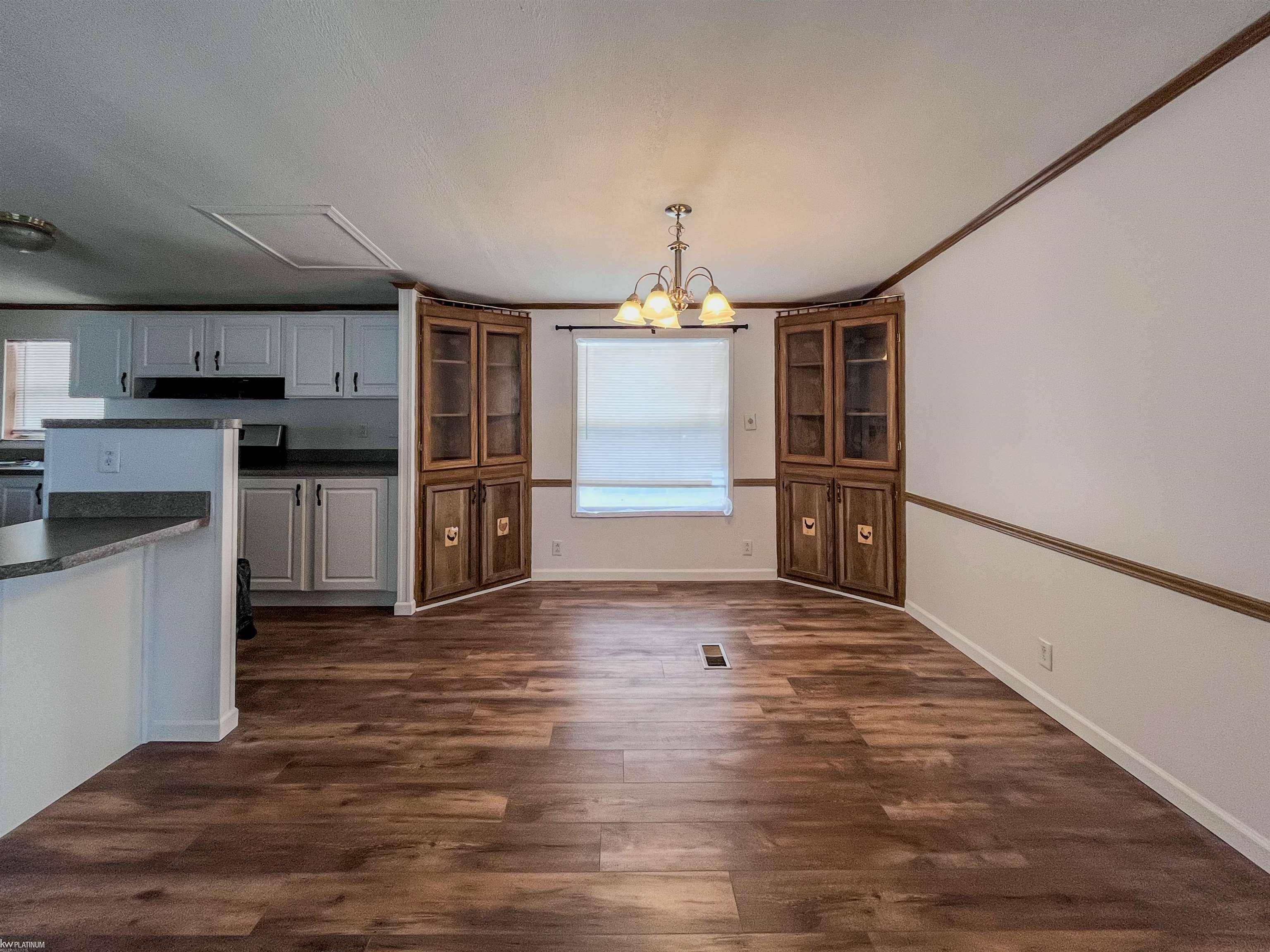 Oxford, MI 48471,443 Brookhollow DR