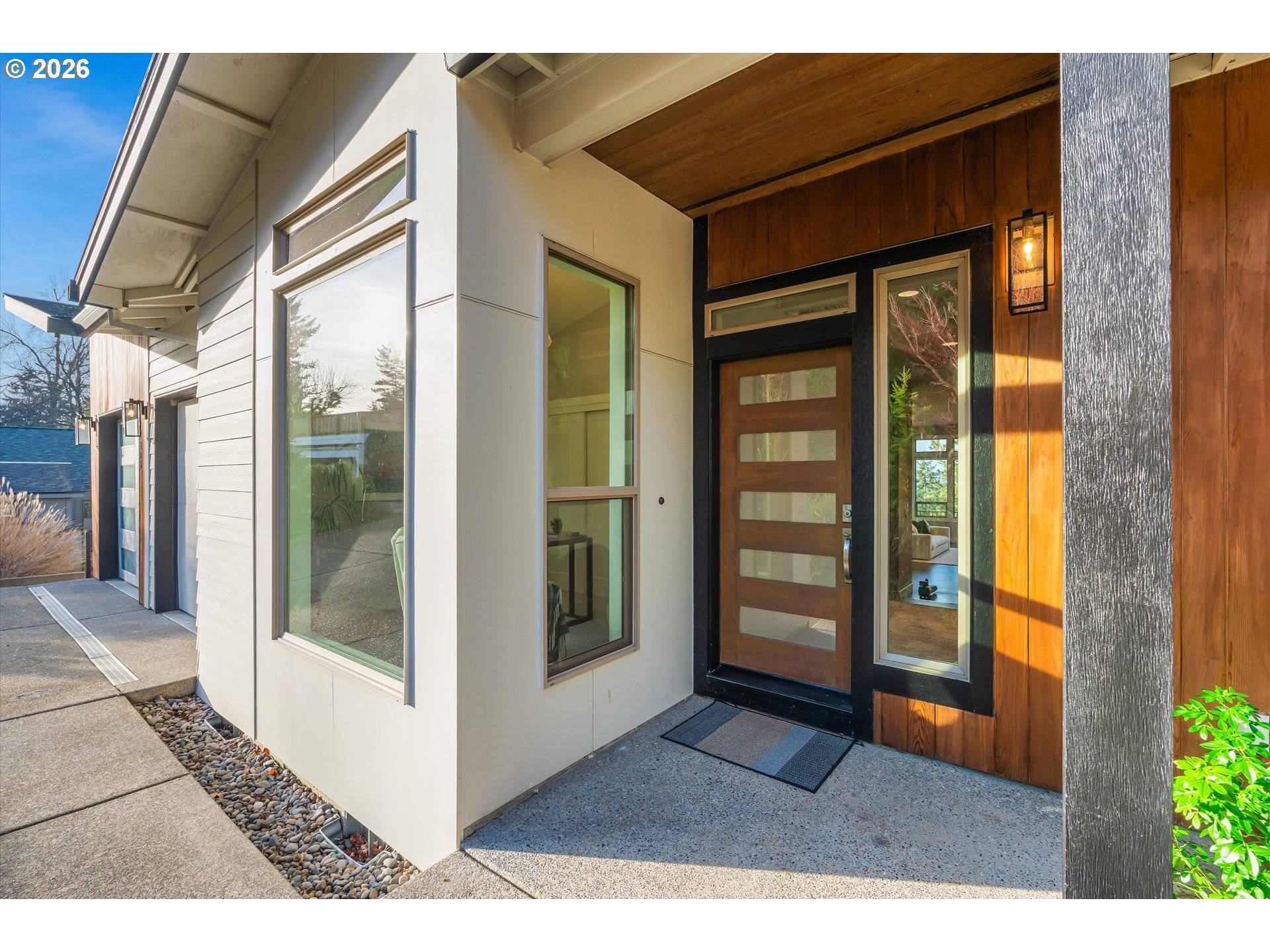 Lake Oswego, OR 97034,17808 HILLSIDE WAY