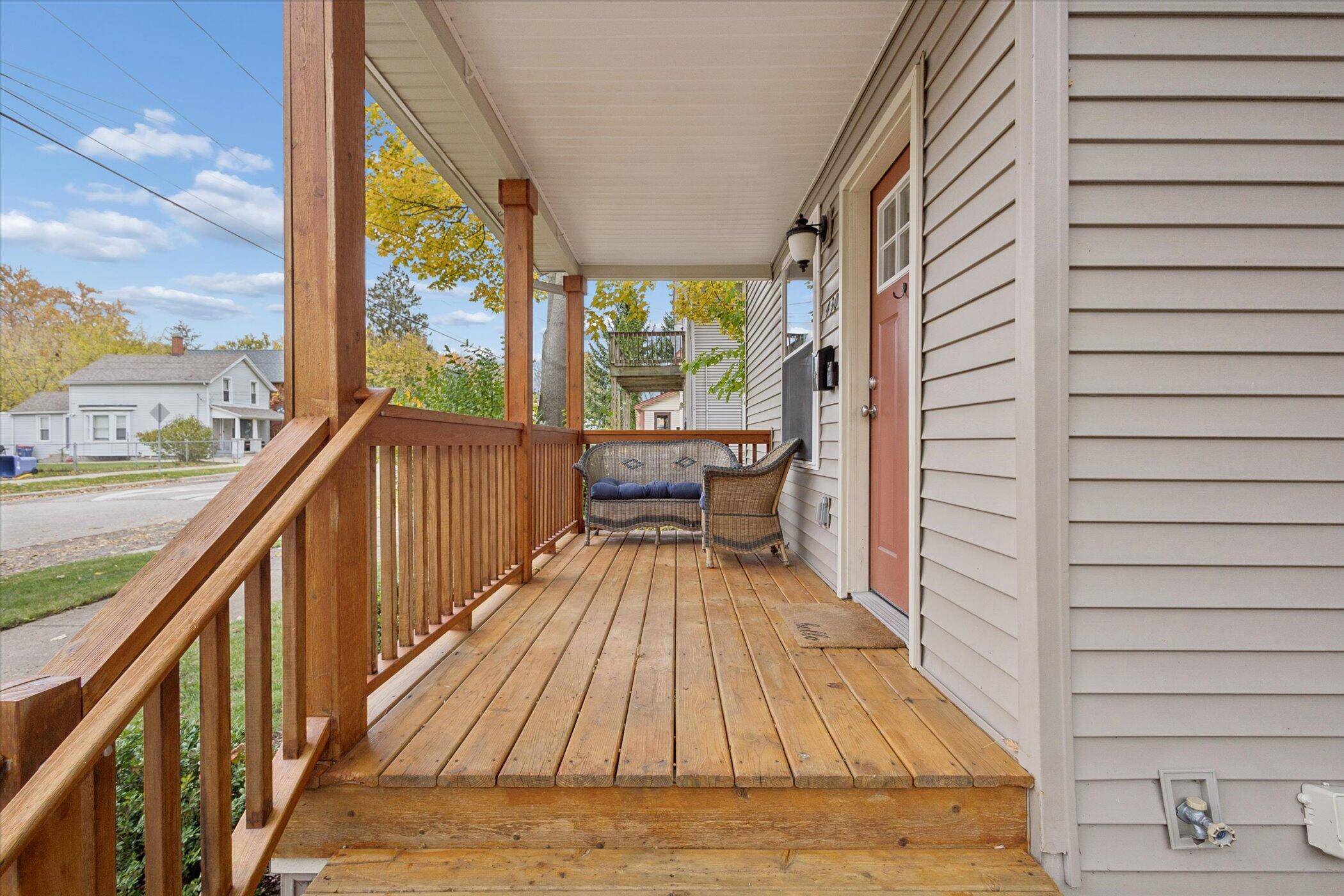 Grand Rapids, MI 49505,430 Carrier ST NE