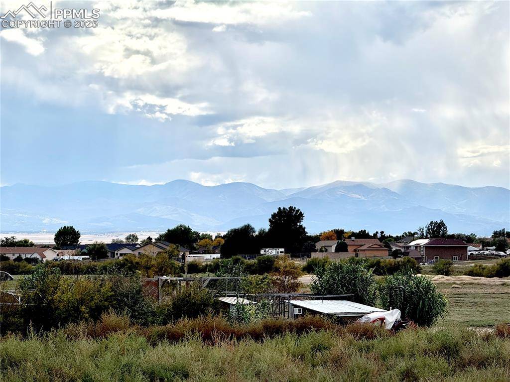 Pueblo, CO 81007,625 S Vallejo DR