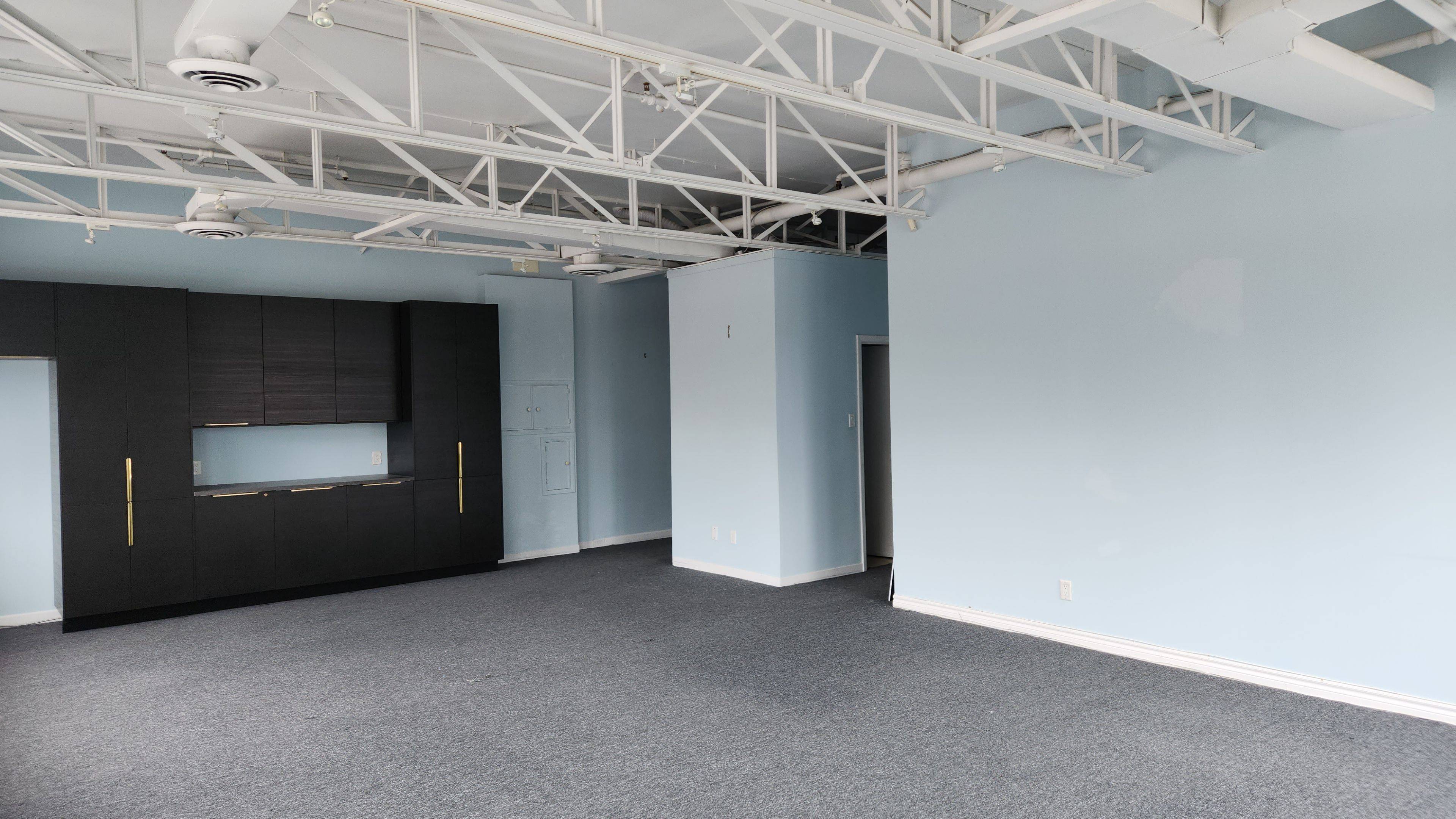 Toronto C02, ON M5R 2R2,329 St George ST #1