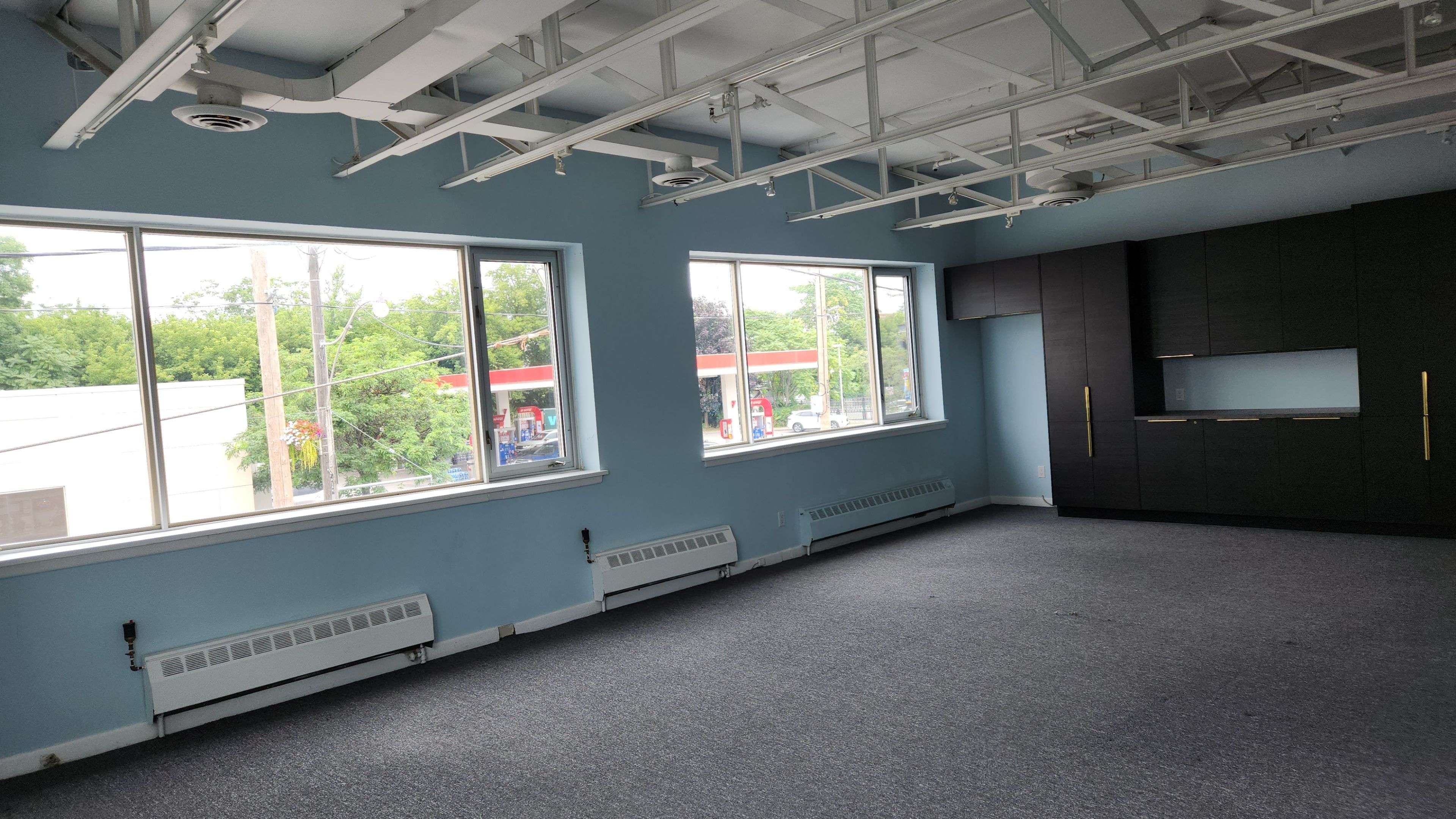 Toronto C02, ON M5R 2R2,329 St George ST #1