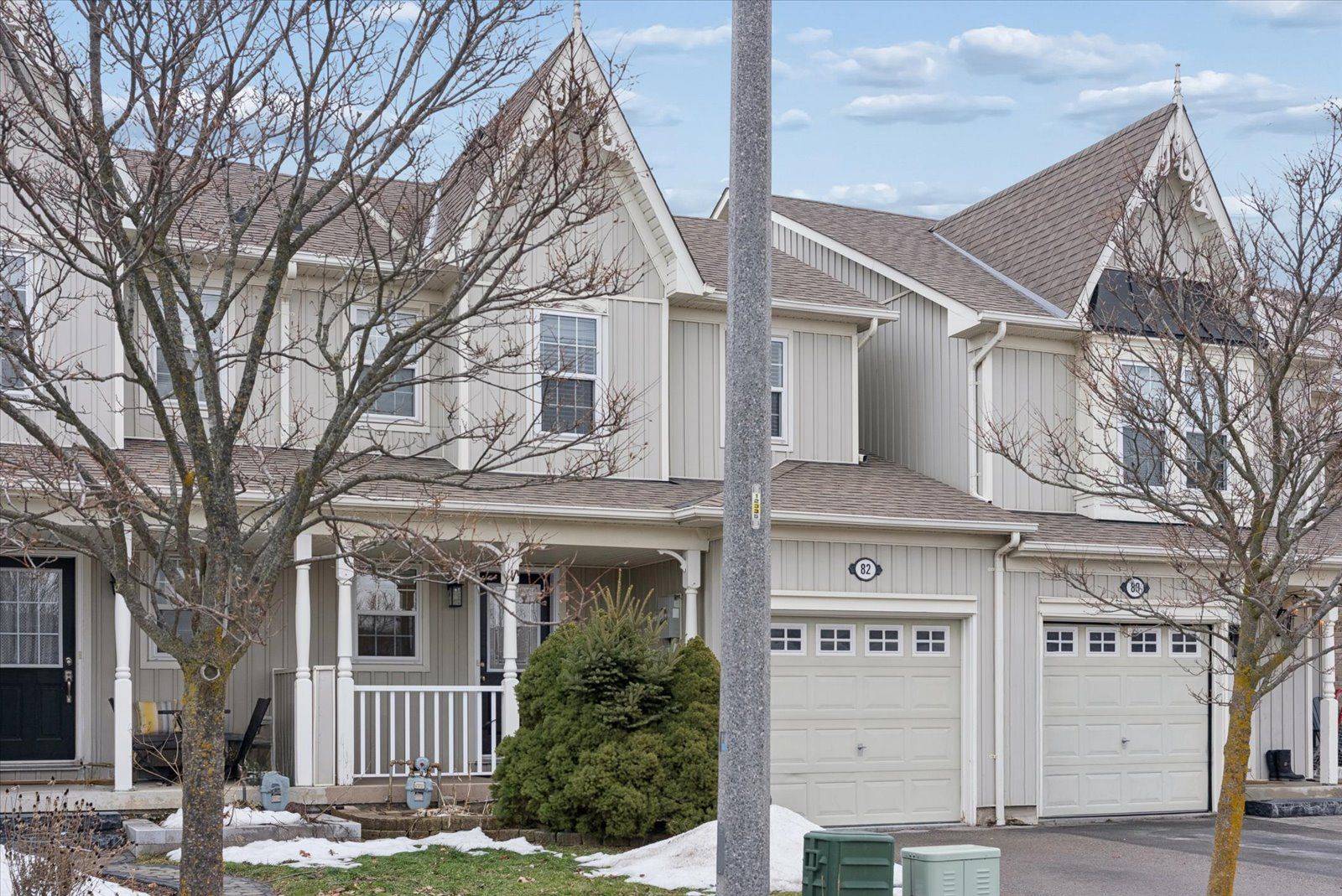 Whitby, ON L1M 2C6,82 Bexley CRES