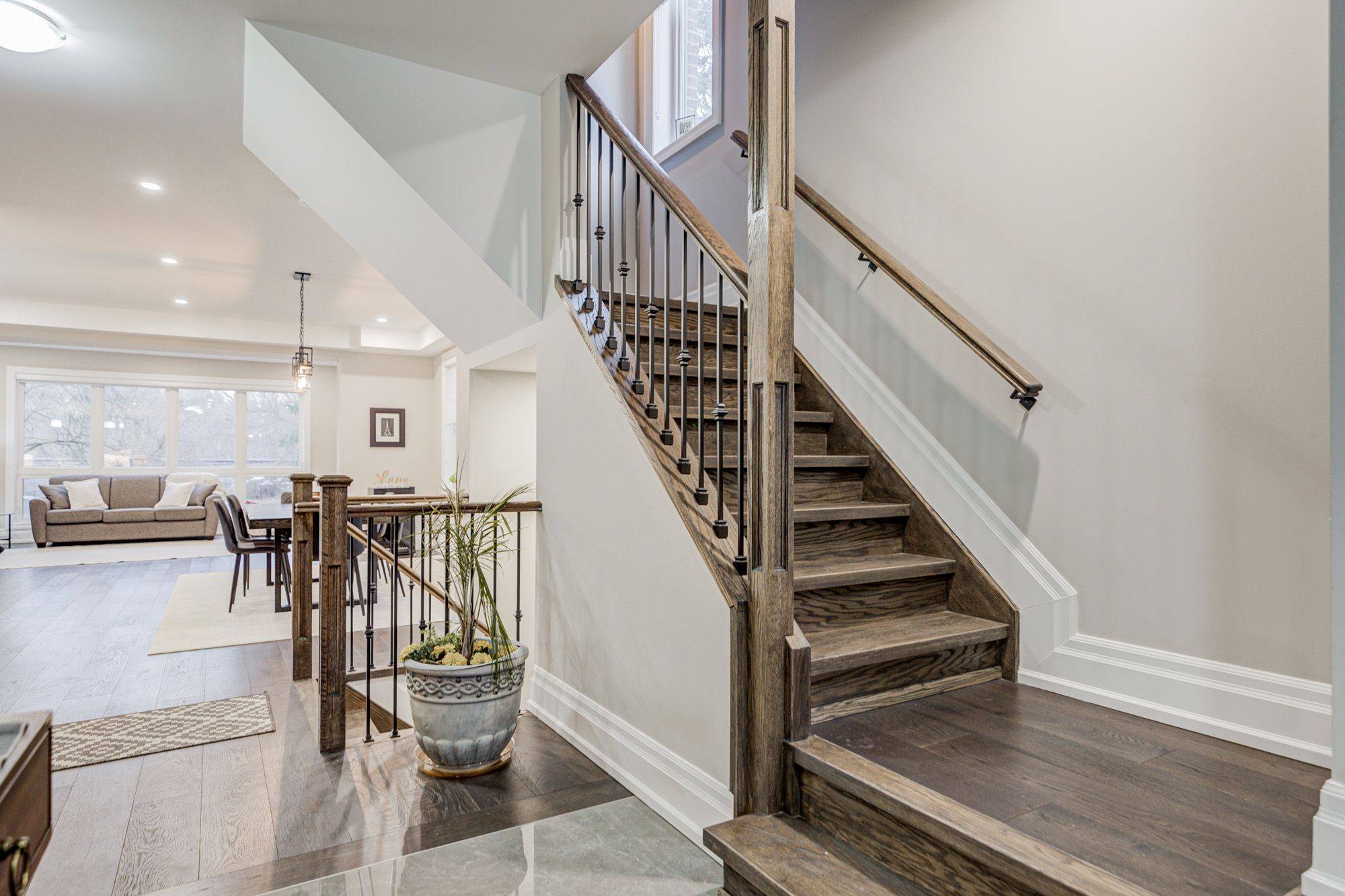 Pickering, ON L1W 2N3,363 Rosebank RD