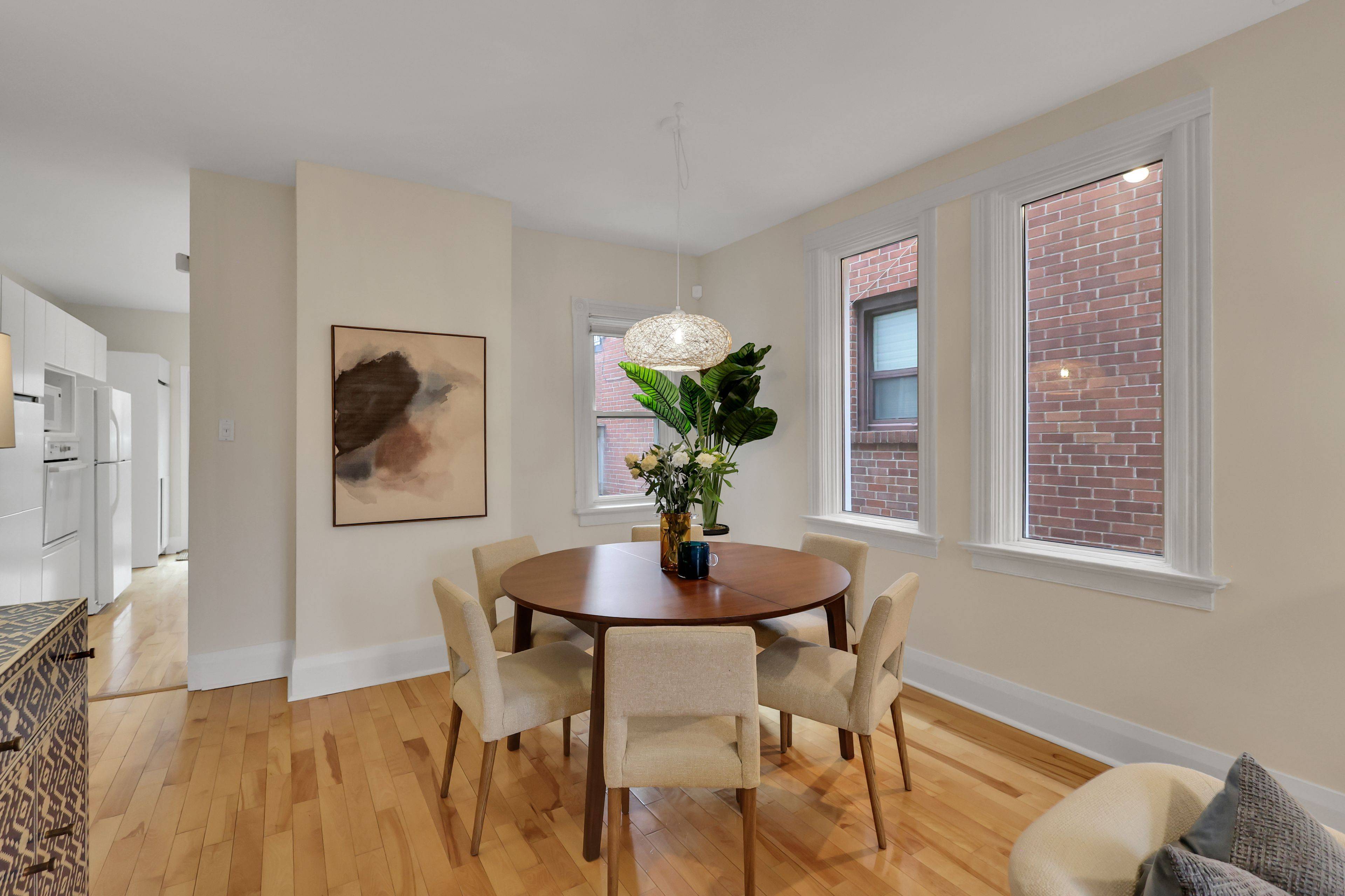 Toronto E03, ON M4J 1Y9,153 Sammon AVE