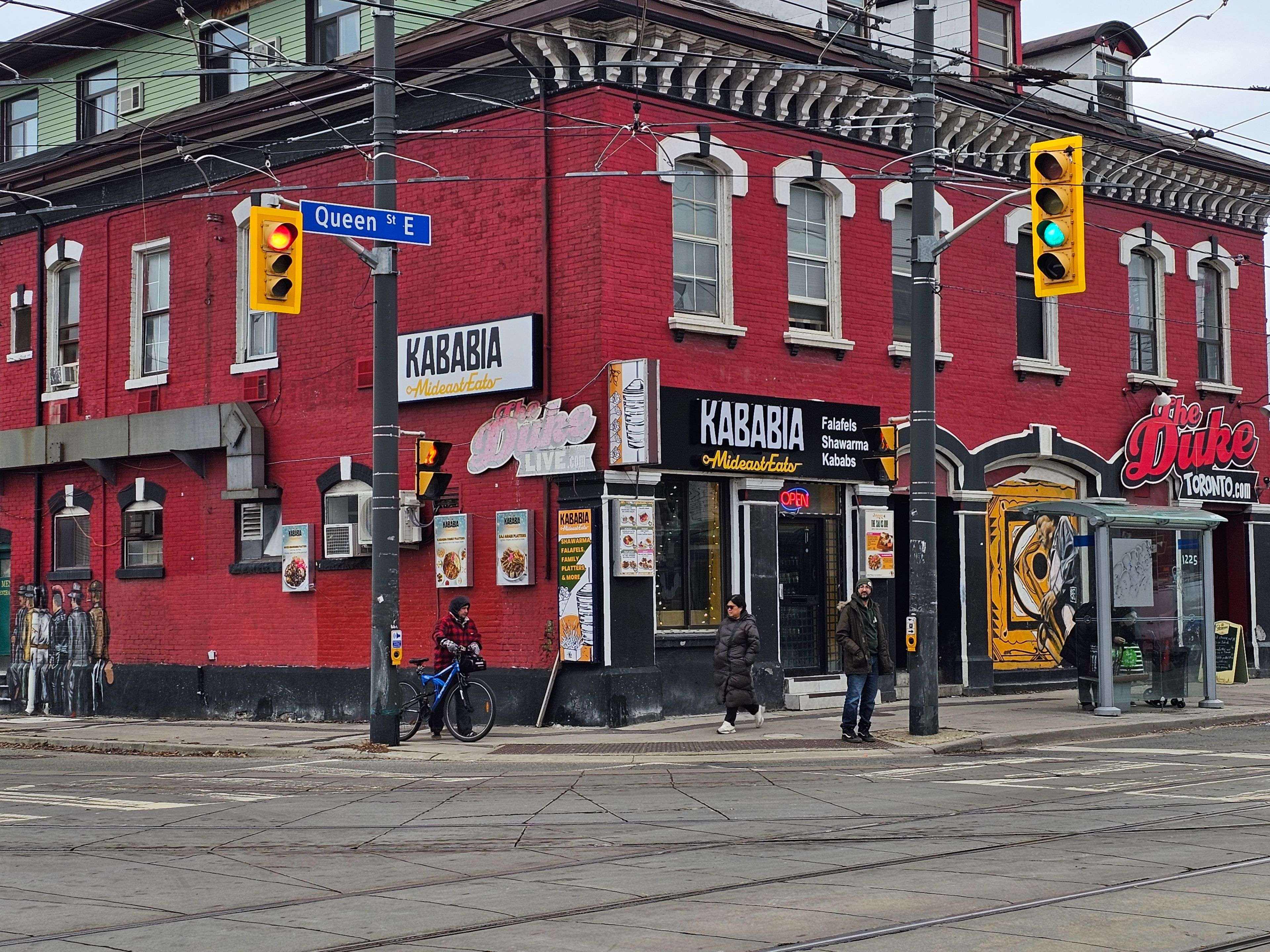 Toronto E01, ON M4M 1L6,1225 Queen ST E