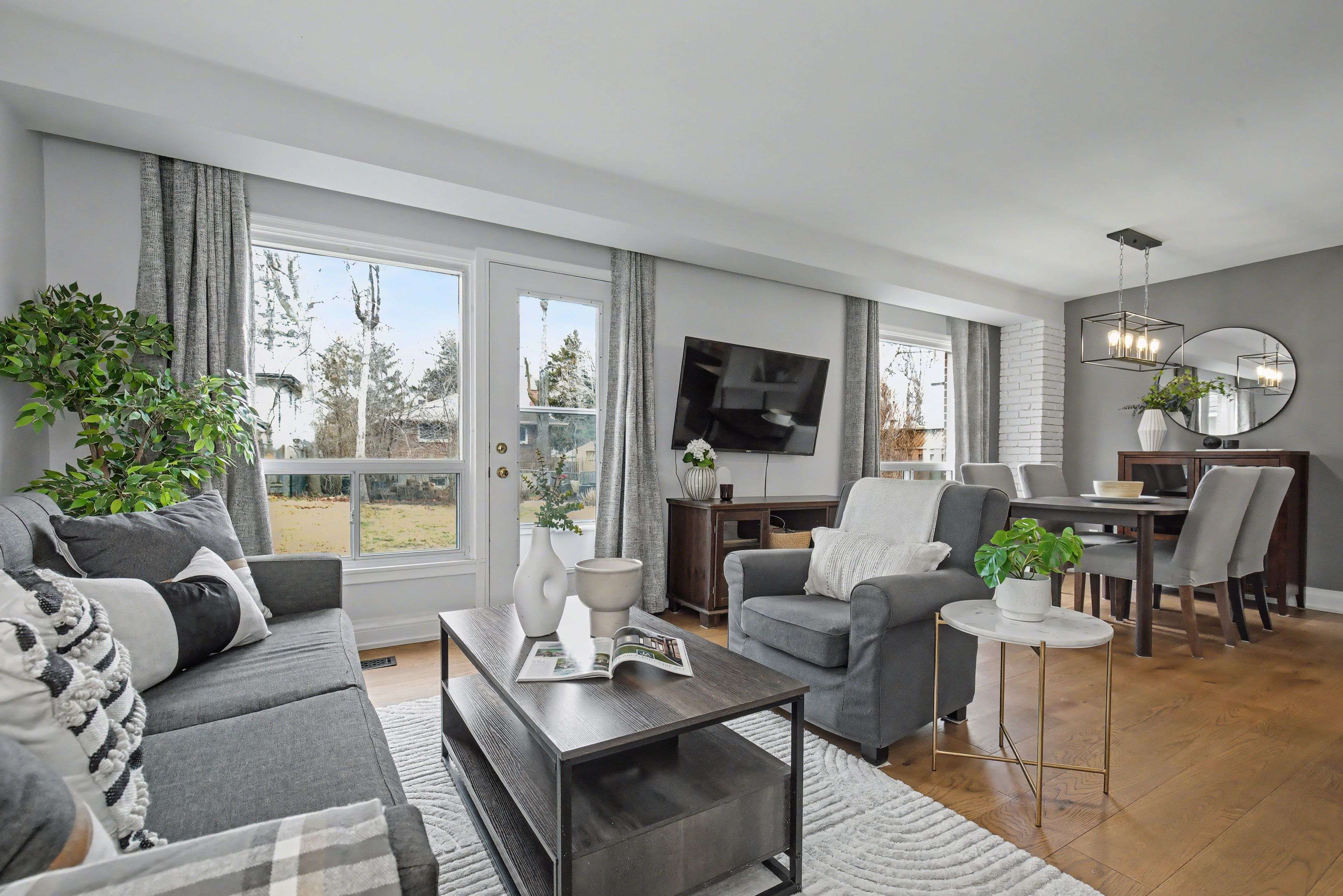 Toronto E08, ON M1E 1P9,276 Guildwood Pkwy