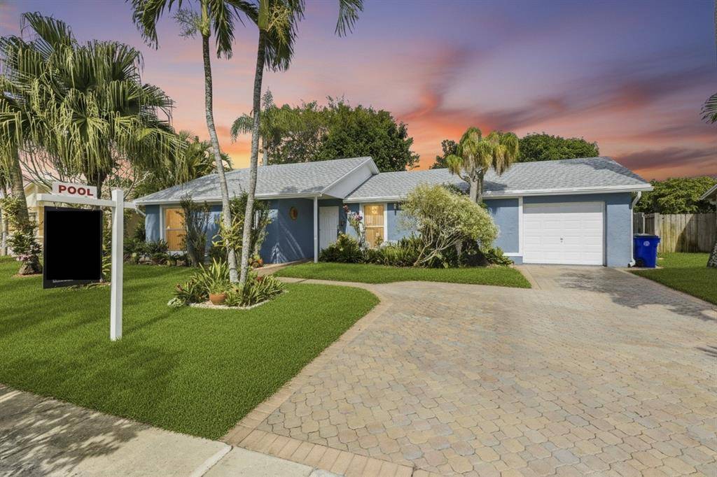 Margate, FL 33068,5551 SW 8th St