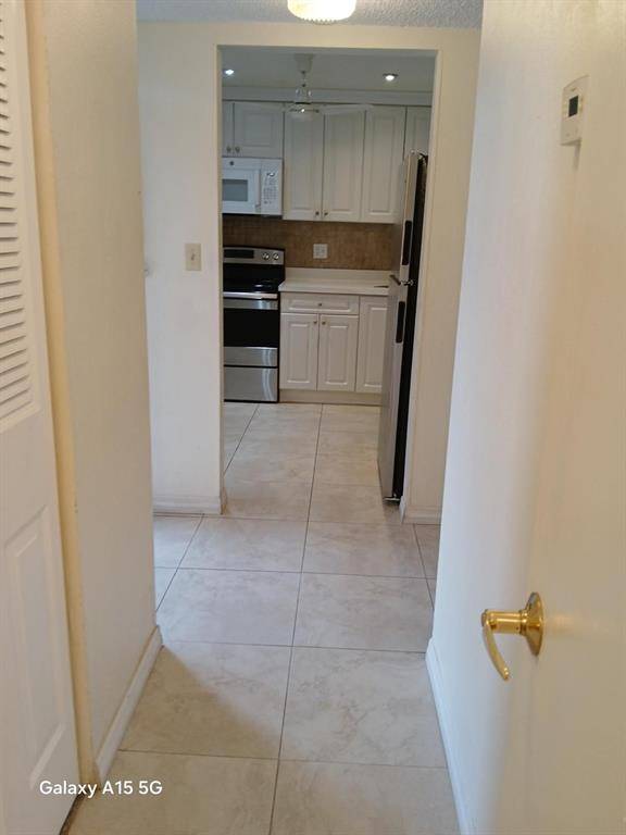 Fort Lauderdale, FL 33319,6300 NW 62nd St #106