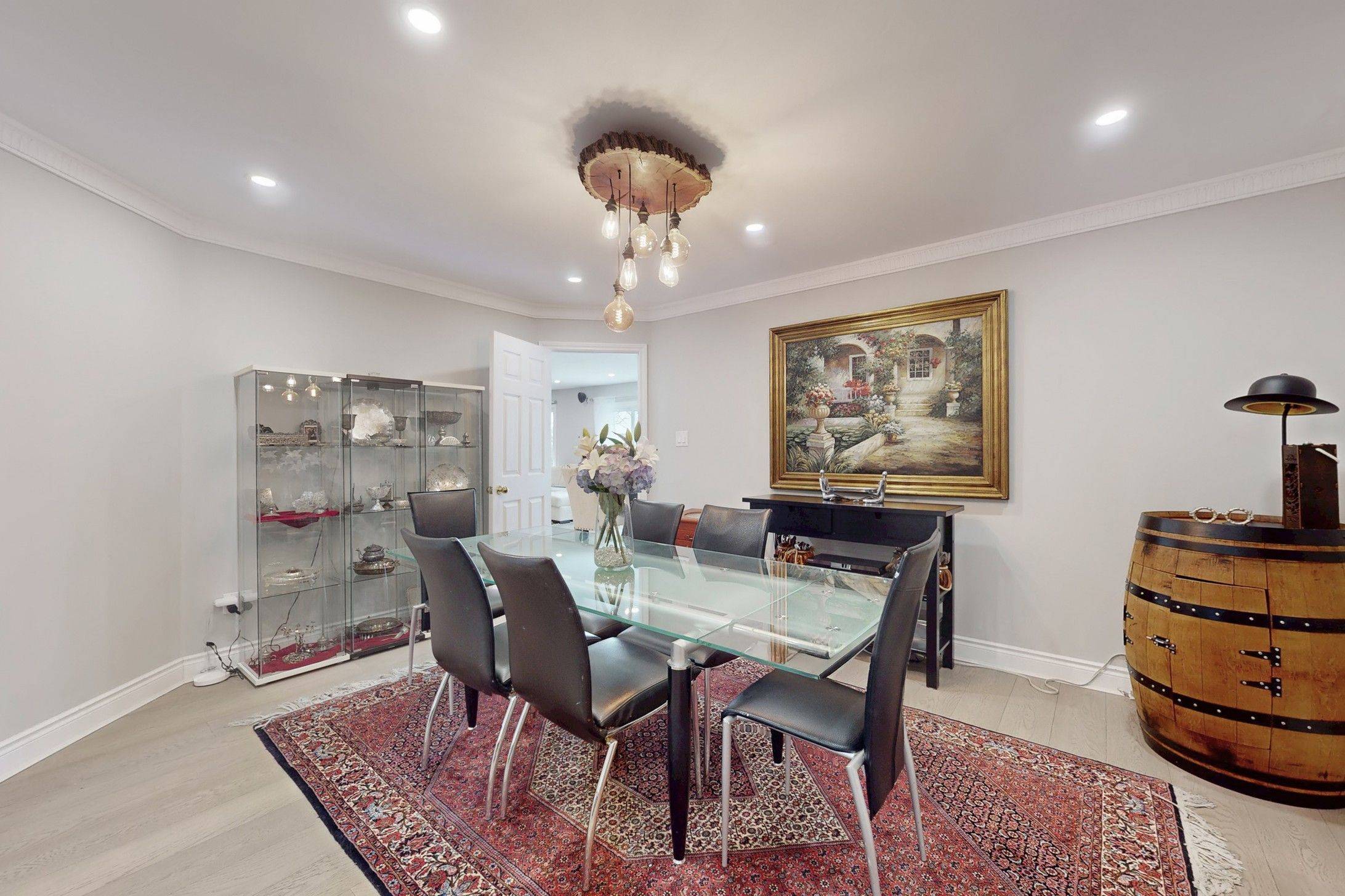 Richmond Hill, ON L4C 8P6,335 Fern AVE