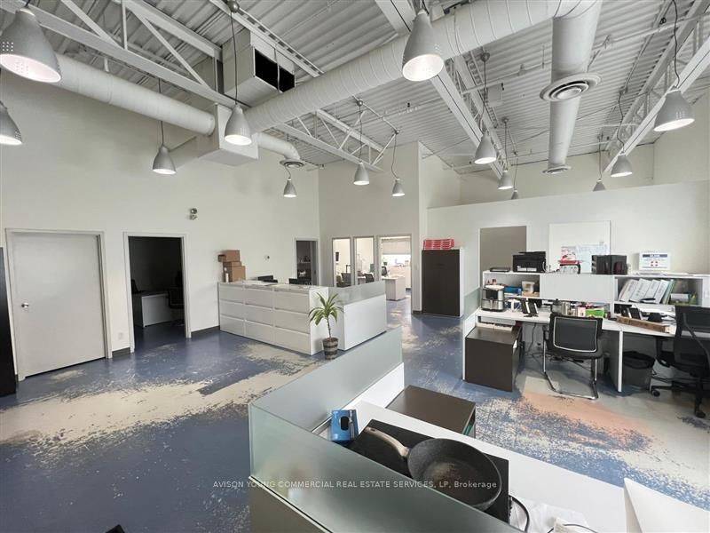 Toronto W04, ON M6M 2Y2,21 Colville RD