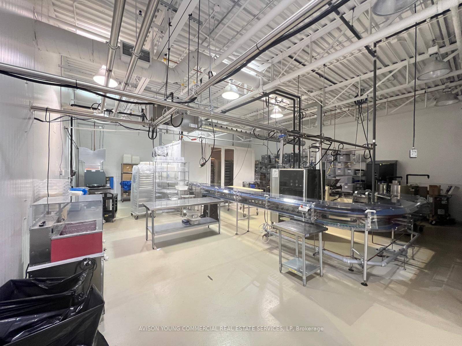 Toronto W04, ON M6M 2Y2,21 Colville RD