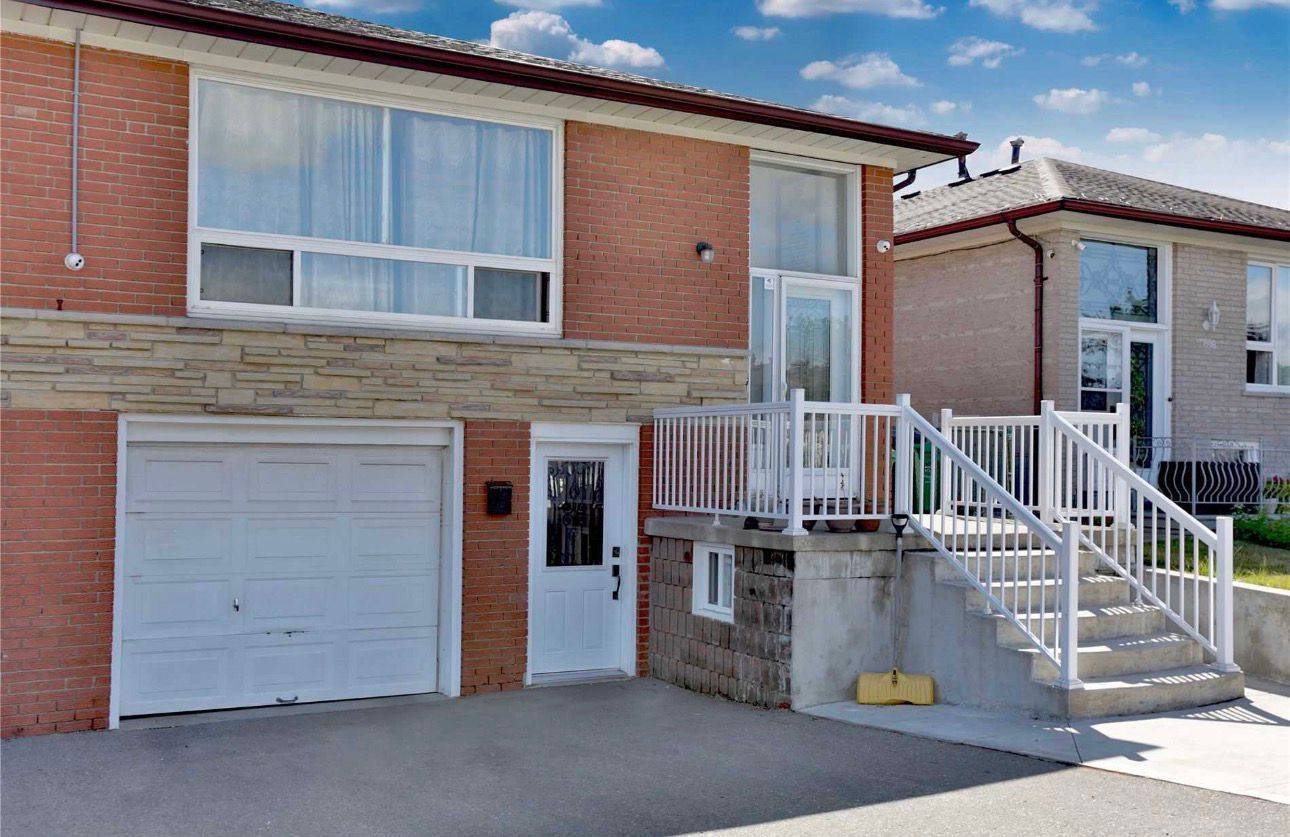 Mississauga, ON L4T 2P7,7294 Shallford RD E