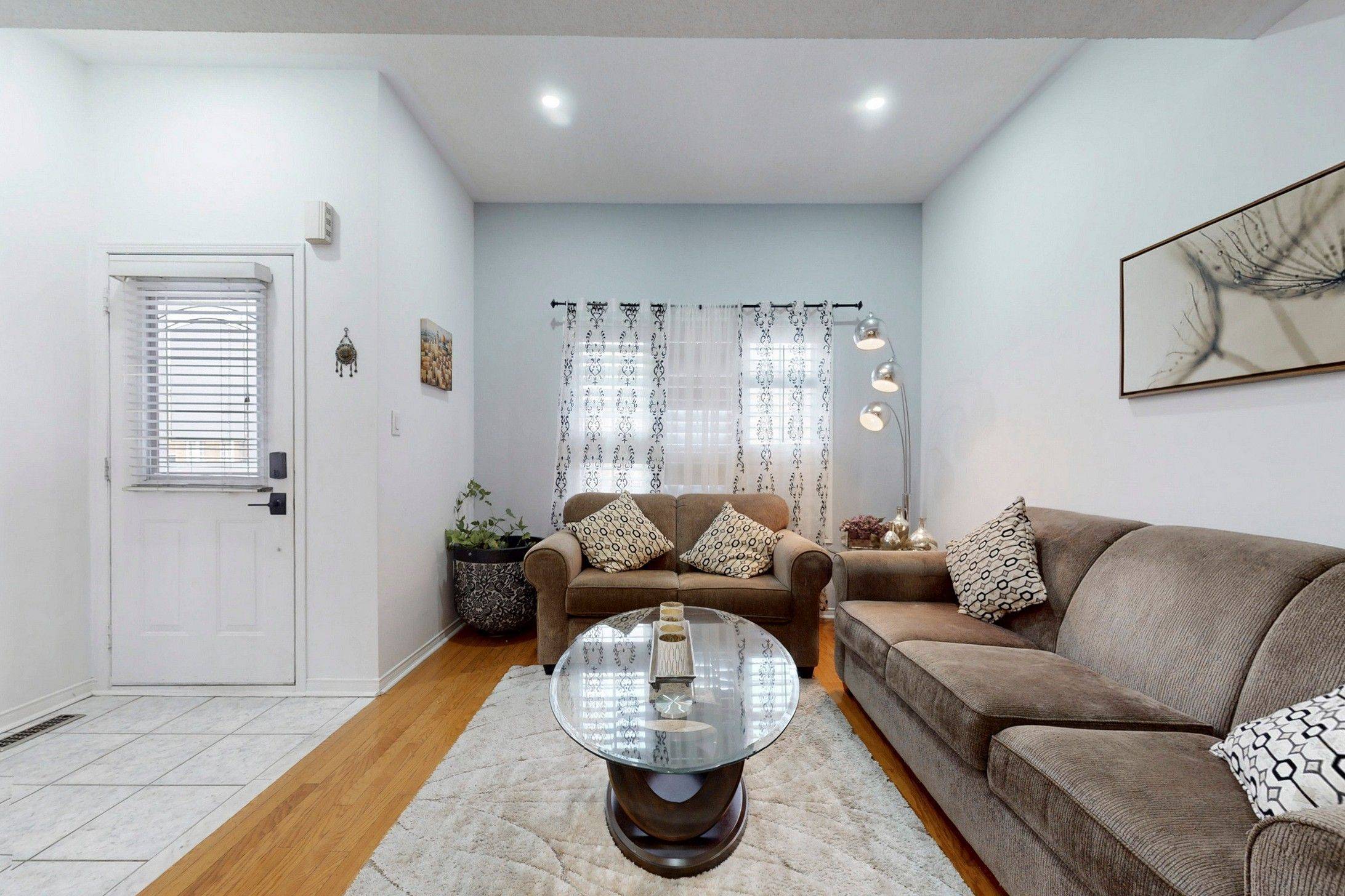 Mississauga, ON L5M 7B4,5714 Jenvic GRV