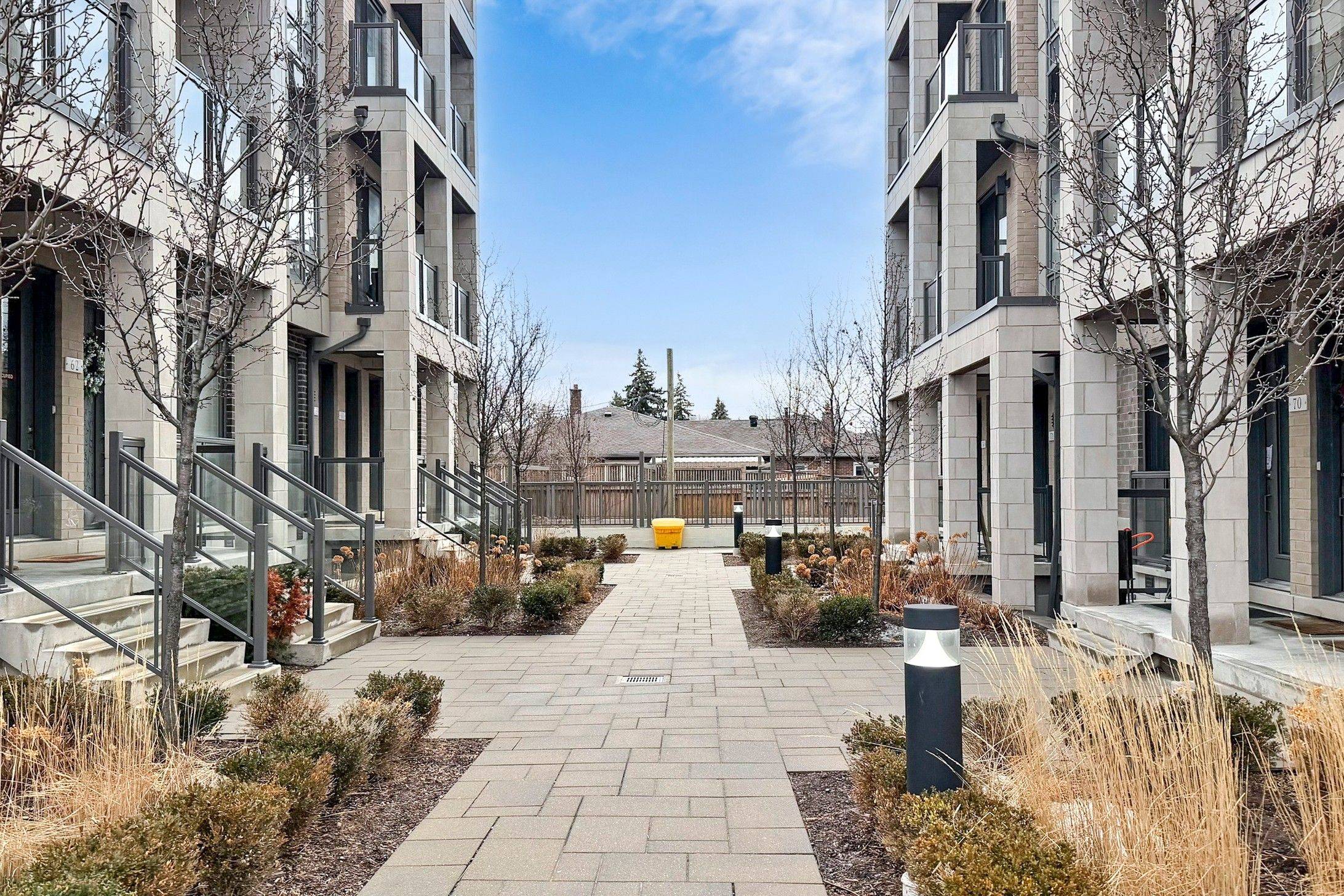 Toronto W04, ON M6A 0C6,721 Lawrence AVE W #67