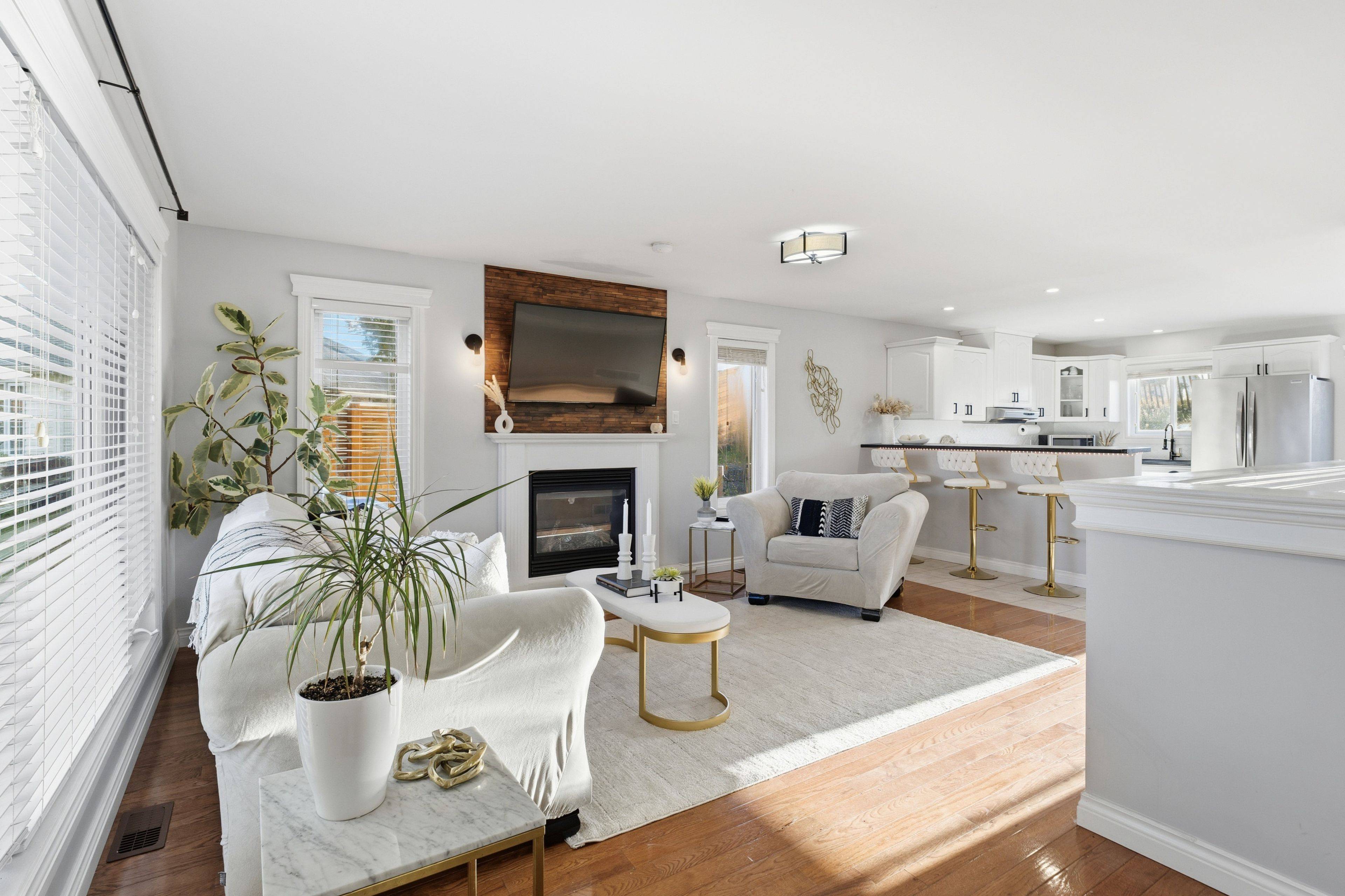 Arnprior, ON K7S 3Y5,116 Mclachlin ST S