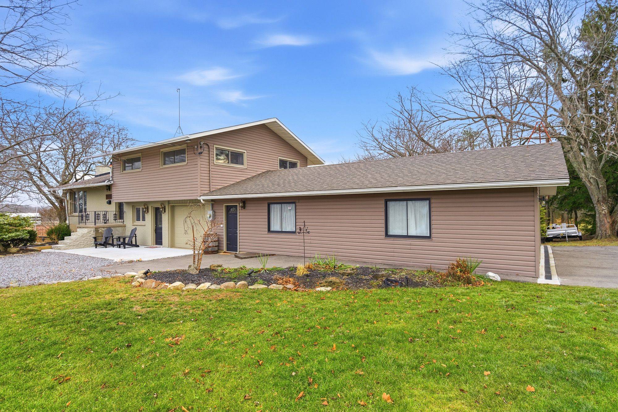 Lincoln, ON L0R 1S0,3319 Twenty First ST