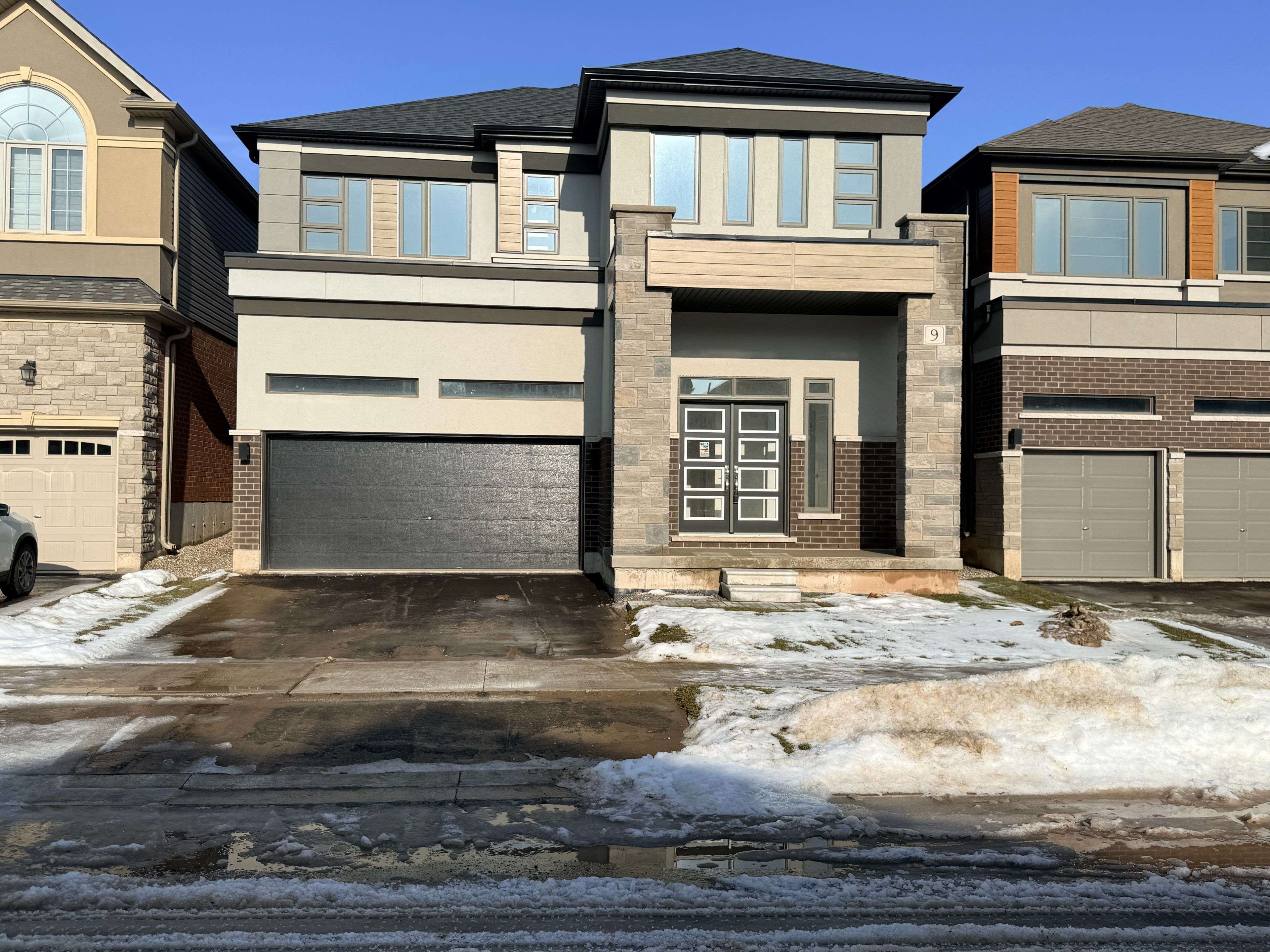 Brantford, ON N3V 0C3,9 Sherrill AVE