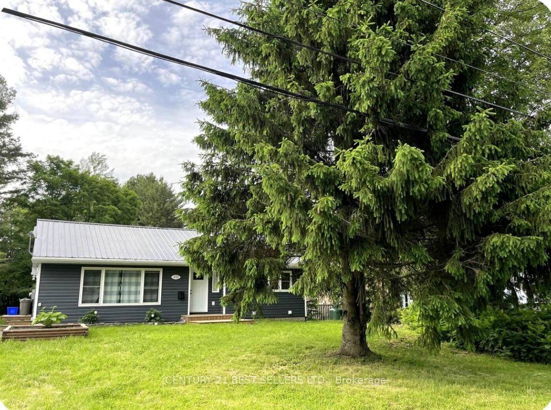 Bracebridge, ON P1L 1K3,253 Maple ST