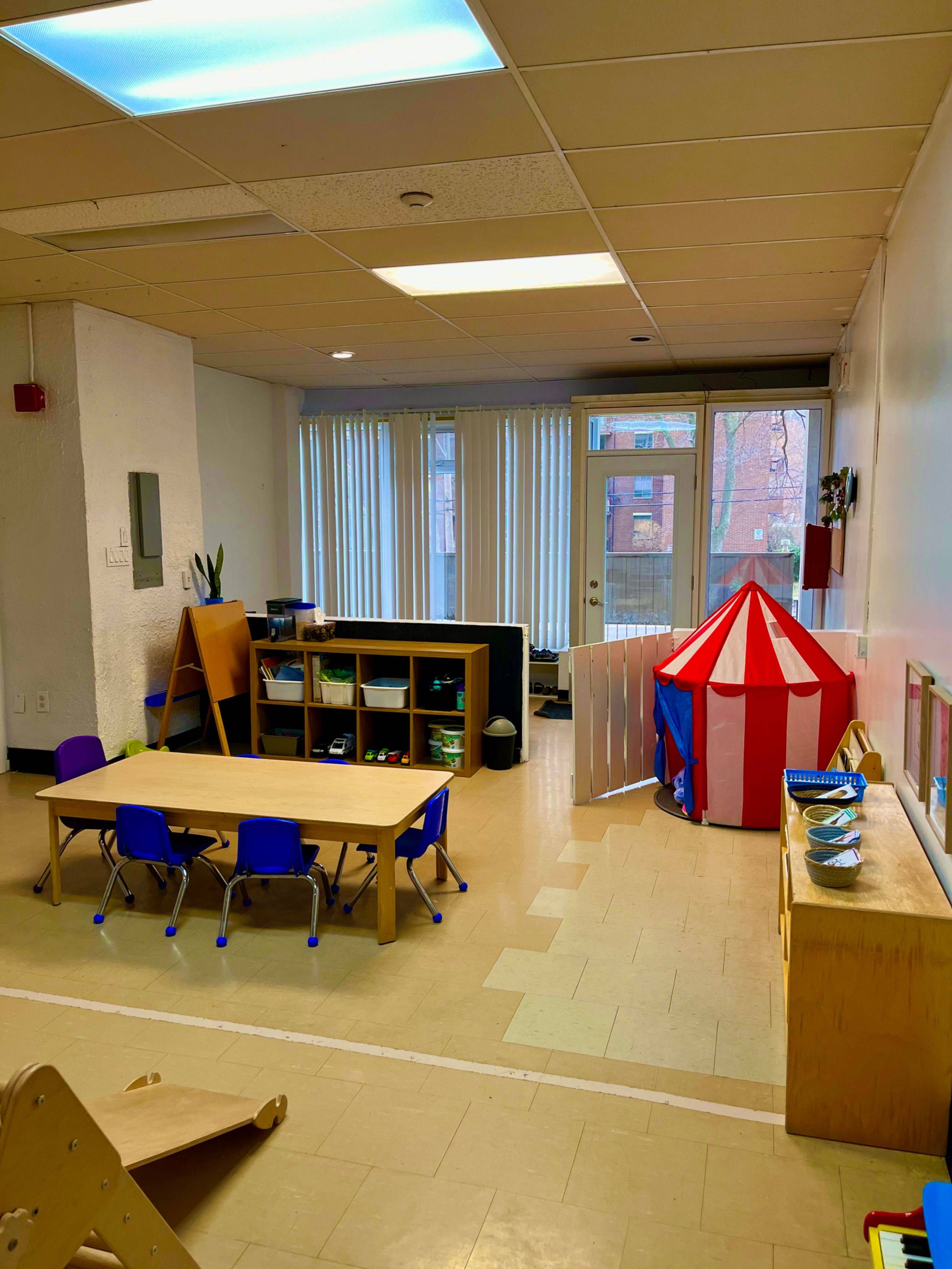 Hamilton, ON L8K 5N2,350 quigley RD #130-132