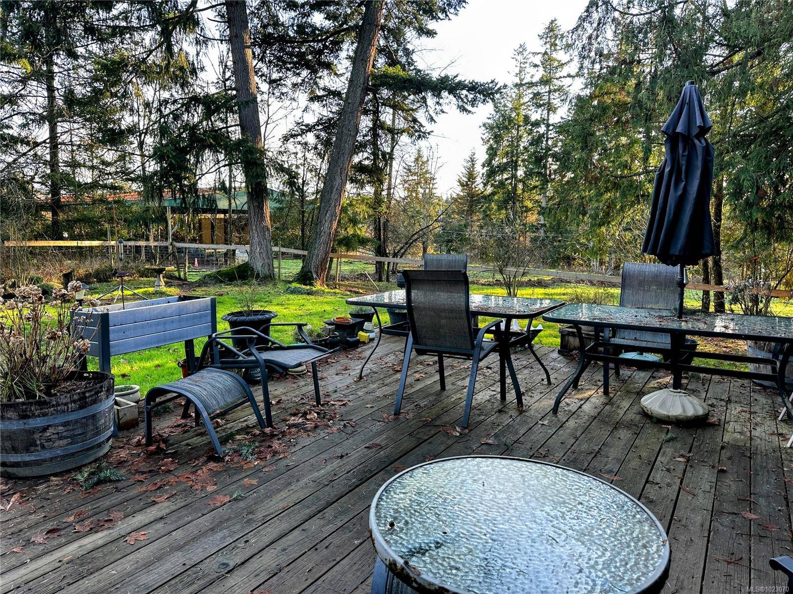 Ladysmith, BC V9G 1G5,4447 Yellow Point Rd