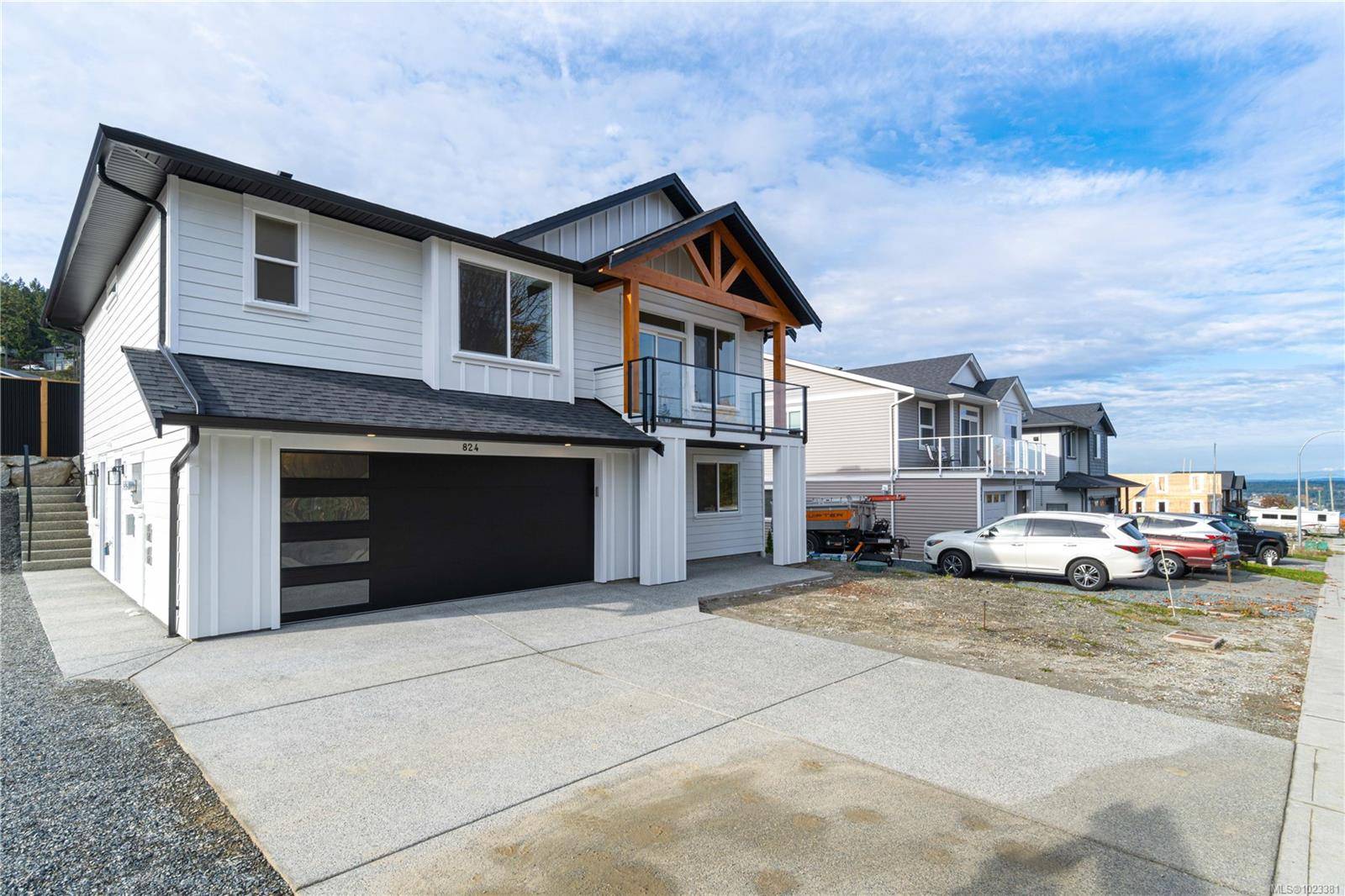 Ladysmith, BC V9G 1W4,824 Russell Rd