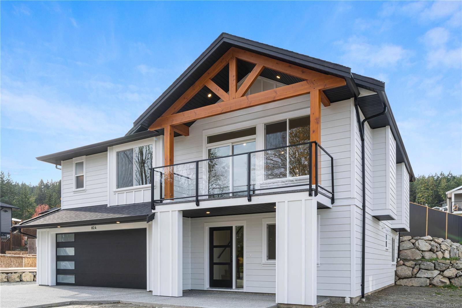 Ladysmith, BC V9G 1W4,824 Russell Rd