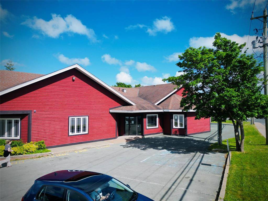 St. John's, NL A1E 2C2,510 Topsail Road #106