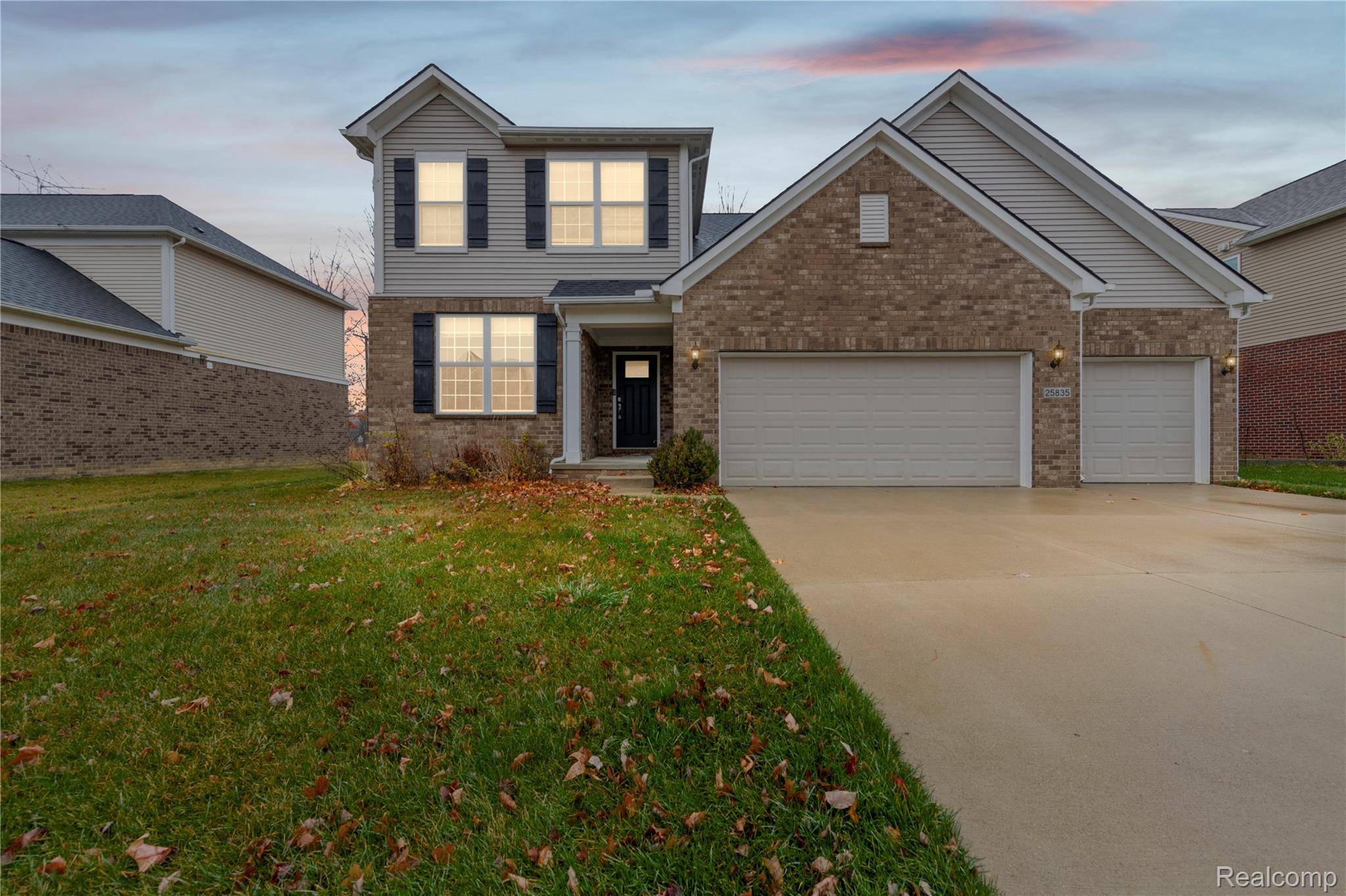 Novi, MI 48374,25835 Oberlin blvd