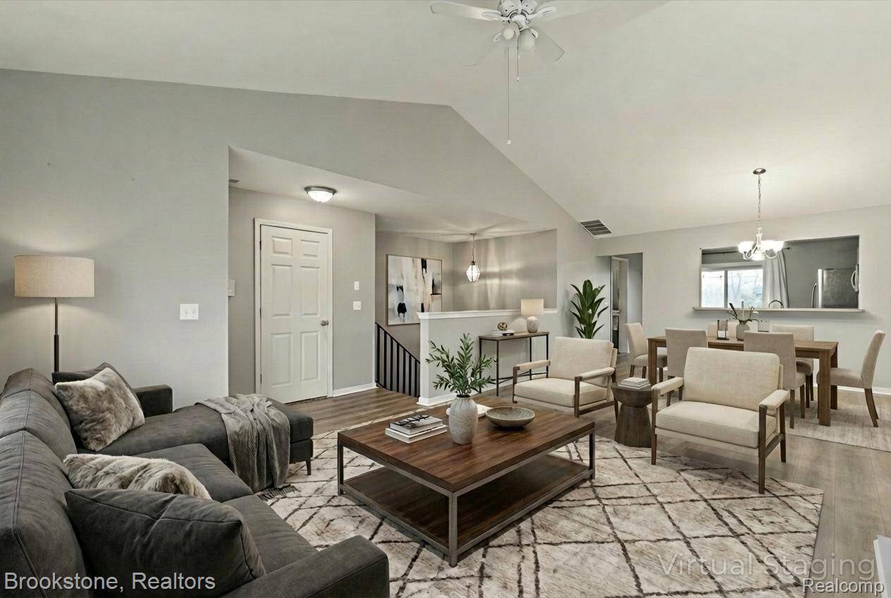 New Baltimore, MI 48051,51936 Wave LN