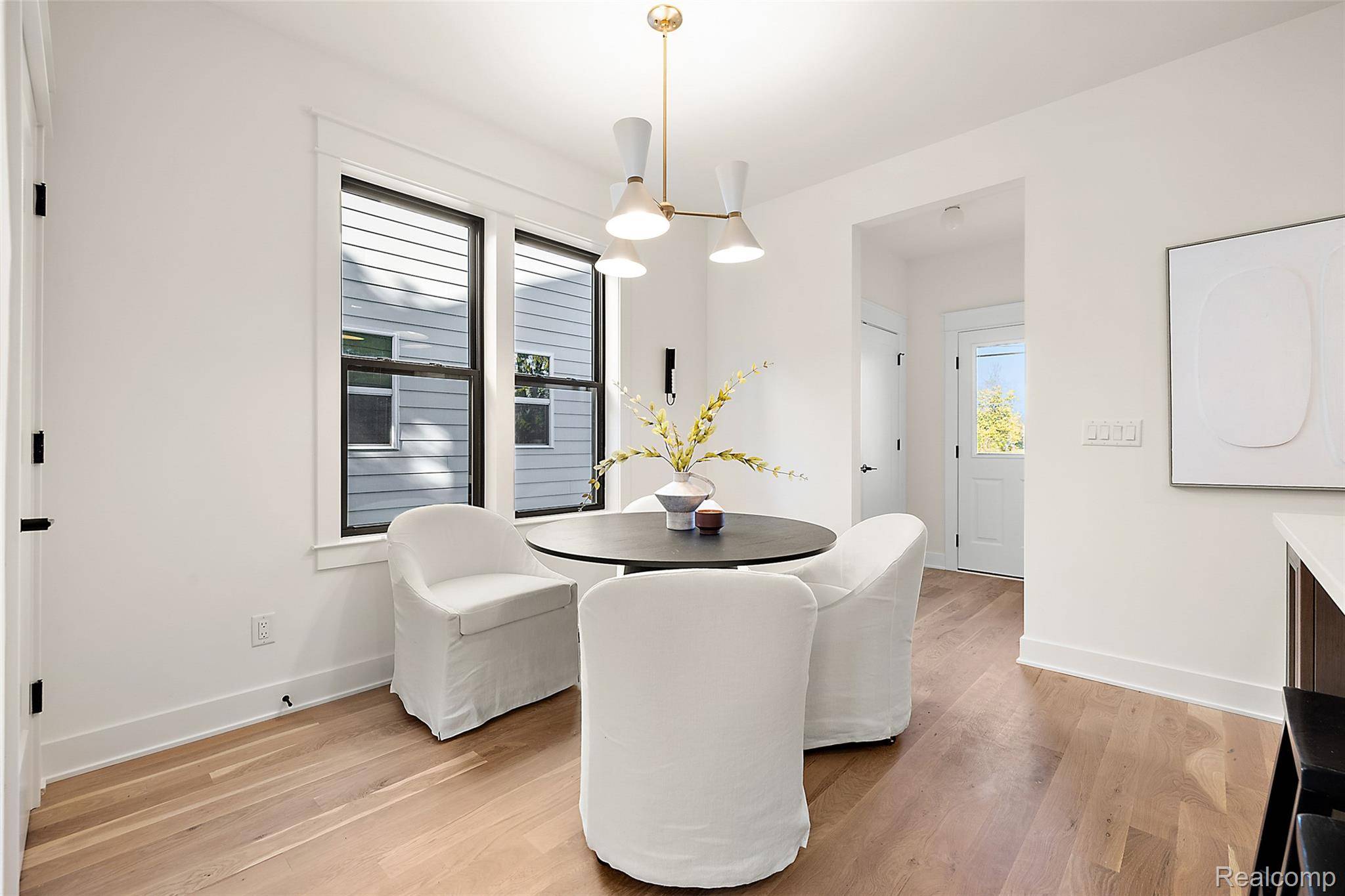 Detroit, MI 48214,1595 Belvidere ST