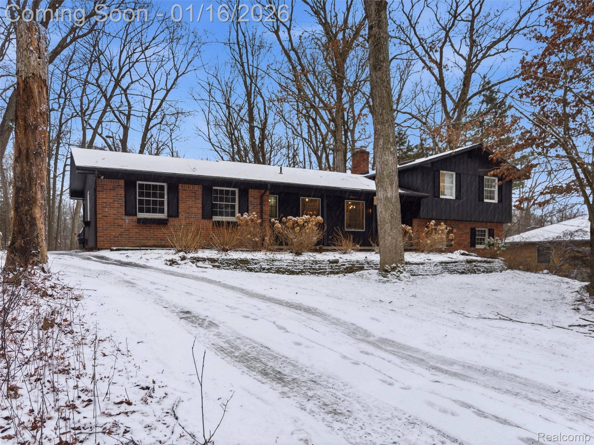 Oakland, MI 48363,3227 Cairncross DR