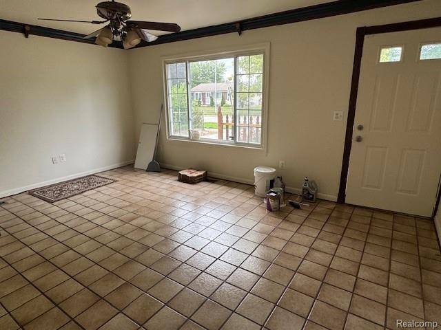 Romulus, MI 48174,28426 Halecreek ST