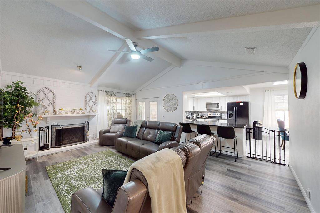 Arlington, TX 76014,1806 Briar Meadow Drive